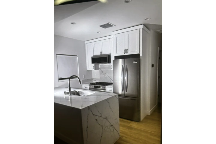 Installation de Gabinetes image 5