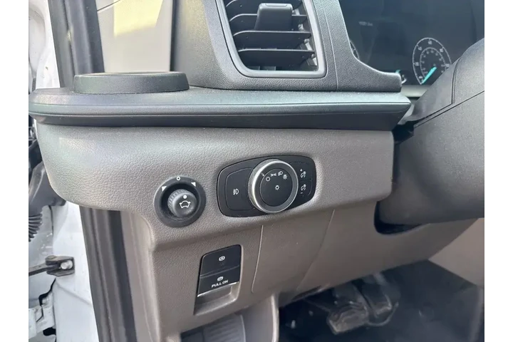 $35900 : Ford Transit 2024 250 3dr SW image 8