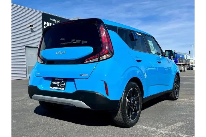 $21997 : Kia Soul 2024 EX 4dr Crossov image 7