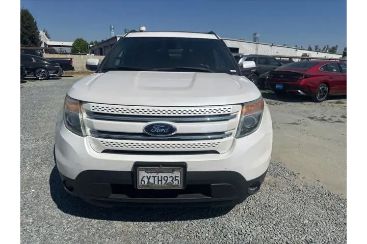 $10498 : Ford Explorer 2013 AWD Limit image 2
