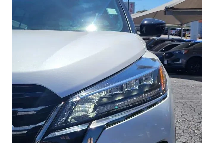 $20000 : Nissan Kicks 2023 SR 4dr Cro image 10