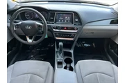 $9999 : Hyundai SONATA 2018 SE 4dr S thumbnail