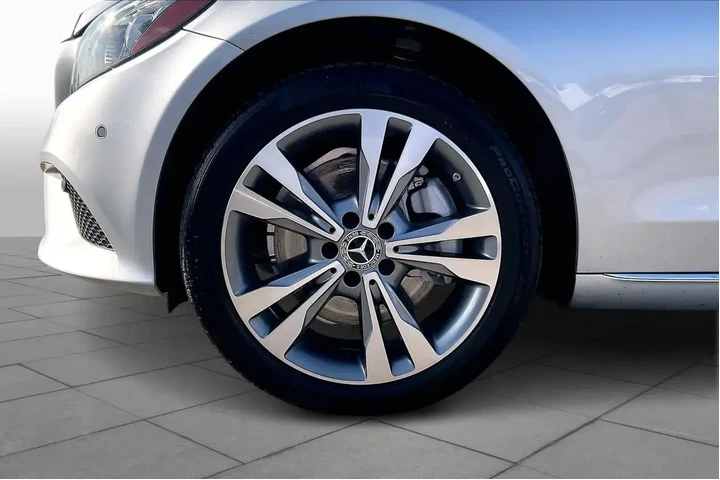 $25588 : Mercedes-Benz C-Class 2020 A image 10