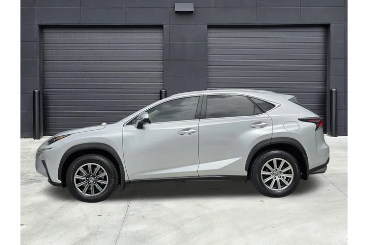$22490 : Lexus NX 300 2018 4dr Crosso image 2
