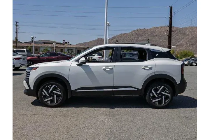 $22016 : Nissan Kicks 2025 SV 4dr Cro image 7