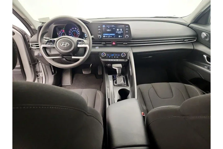 $20998 : Hyundai ELANTRA 2023 SEL 4dr image 9