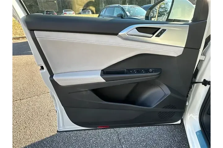 $22994 : Volkswagen Taos 2025 SE 4dr image 10