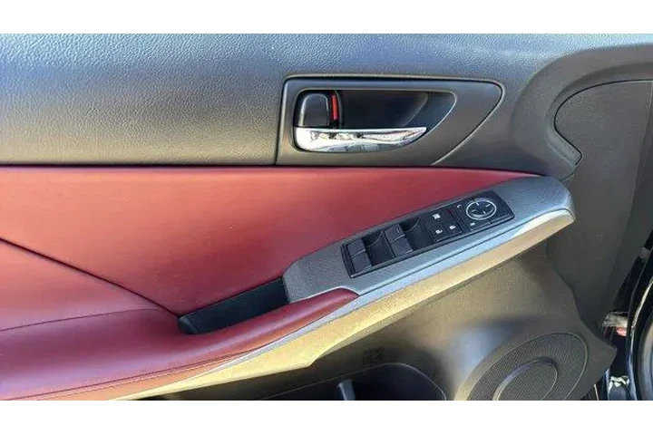 $15735 : Lexus IS 350 2014 AWD 4dr Se image 10