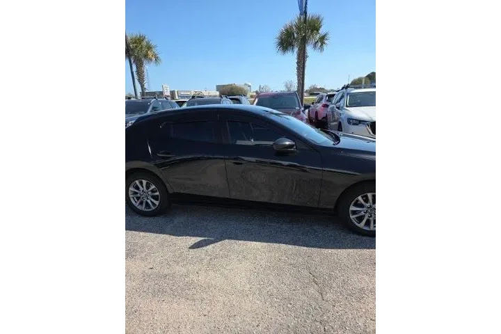 $19499 : Mazda Mazda3 Hatchback 2023 image 2
