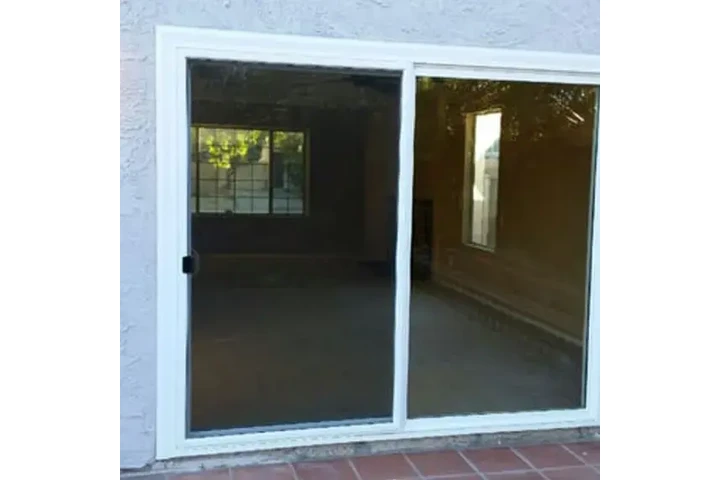 Ventanas y Puertas de vidrio image 3