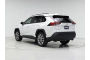 $28998 : Toyota RAV4 2023 XLE Premium thumbnail