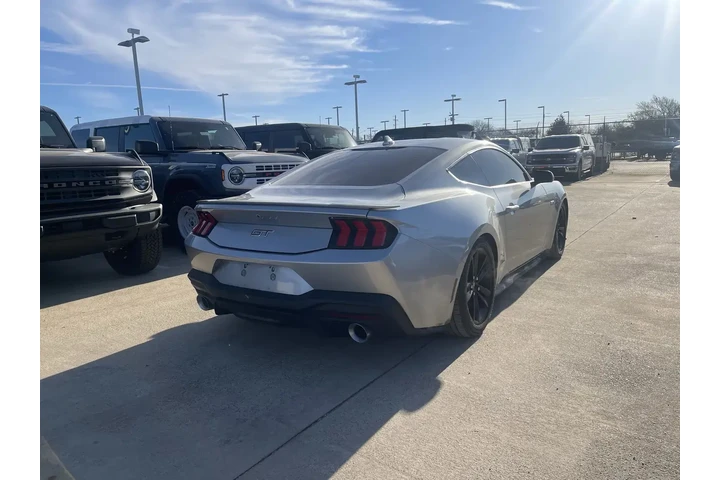 $38759 : Ford Mustang 2024 GT Premium image 3