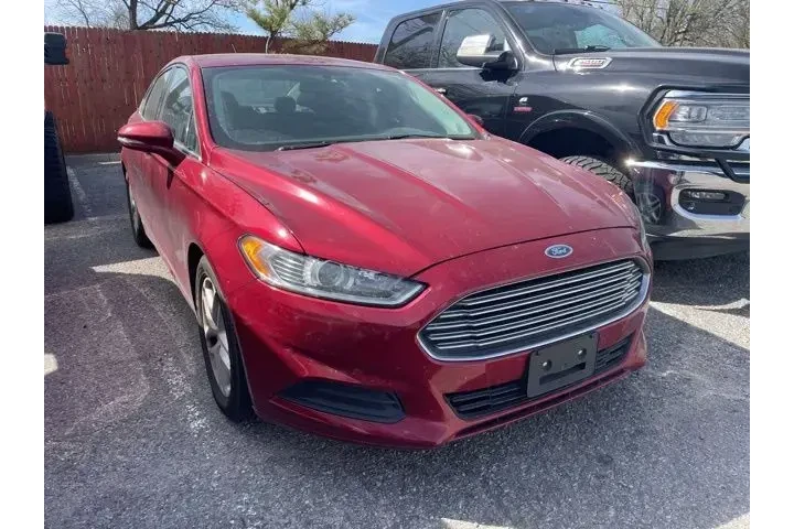 $10995 : Ford Fusion 2016 SE 4dr Seda image 4