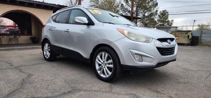 $6995 : 2010 Tucson Limited image 1