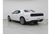 $29998 : Dodge Challenger 2022 R/T 2d thumbnail