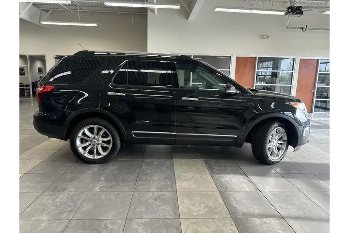 $10500 : Ford Explorer 2014 AWD XLT 4 image 9