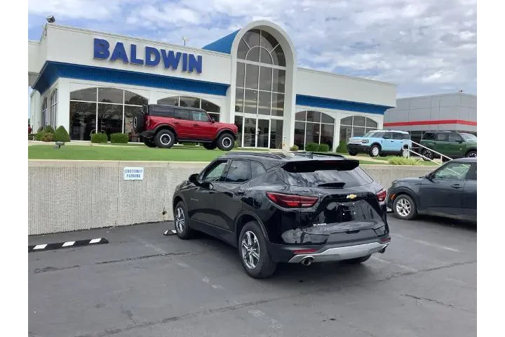 $26950 : Chevrolet Blazer 2023 LT 4dr image 5