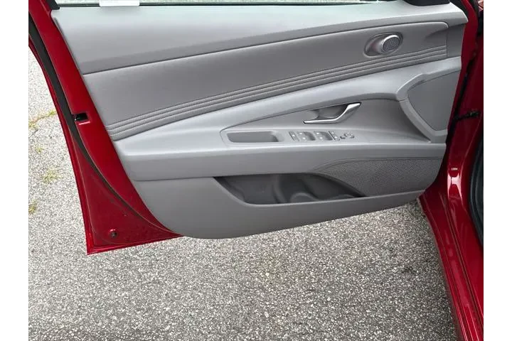 $19920 : Hyundai ELANTRA 2025 SEL Spo image 10