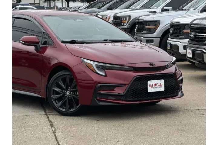 $23407 : Toyota Corolla 2024 SE 4dr S image 2