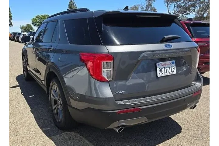 $25800 : Ford Explorer 2023 XLT 4dr S image 4