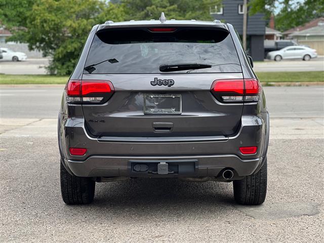 $17999 : 2017 Grand Cherokee image 7