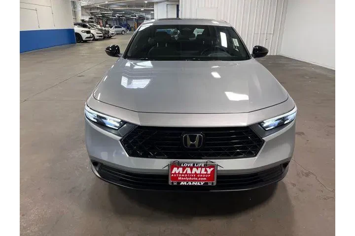$28837 : Honda Accord Hybrid 2023 Spo image 8
