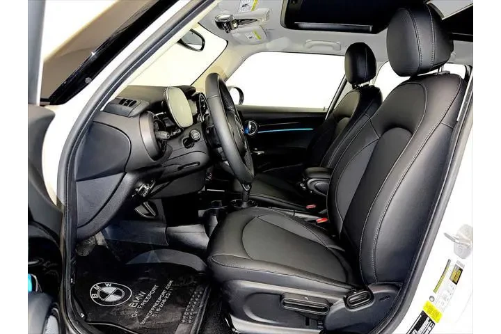 $24498 : MINI Hardtop 4 Door 2023 Coo image 9