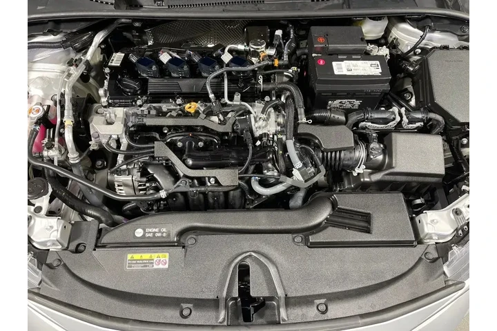 $23777 : Toyota Corolla 2024 LE 4dr S image 9