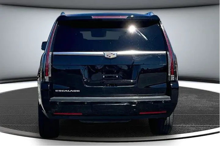 $22000 : Cadillac Escalade 2016 4X4 L image 5