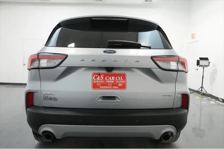 $20904 : Ford Escape 2022 AWD SEL 4dr image 8