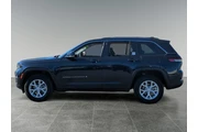 Jeep Grand Cherokee 2023 4x2 thumbnail