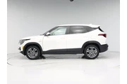 $17998 : Kia Seltos 2021 AWD LX 4dr S thumbnail