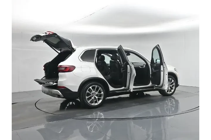 $39900 : BMW X5 2023 sDrive40i 4dr Sp image 6