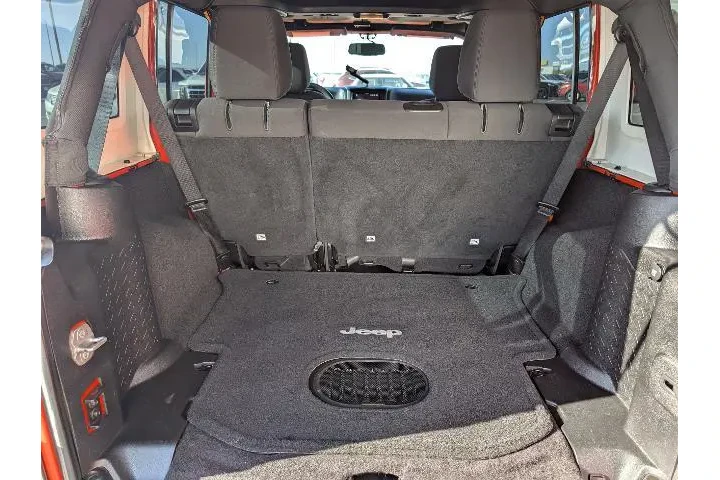 $15800 : Jeep Wrangler Unlimited 2015 image 9