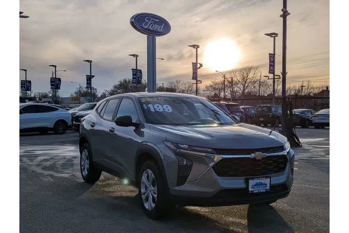 $19999 : Chevrolet Trax 2025 LS 4dr C image 1