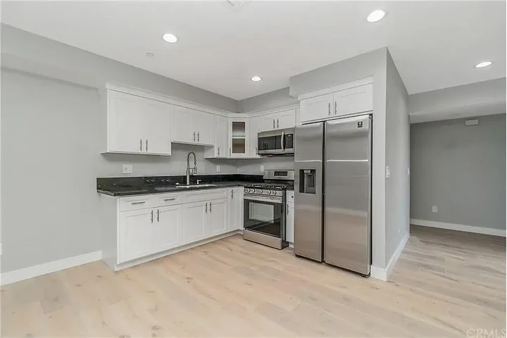 $3550 : Beautiful Home 3B/2B image 4