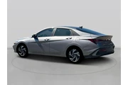 $18420 : Hyundai ELANTRA 2025 SEL Spo thumbnail