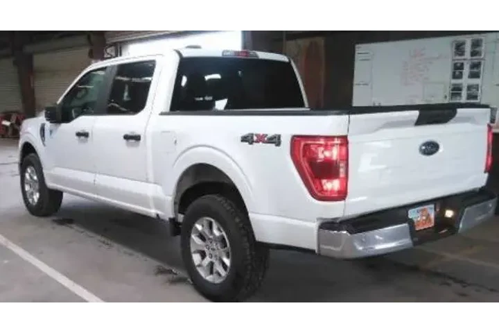 $36300 : Ford F-150 2023 4x4 Lariat 4 image 3