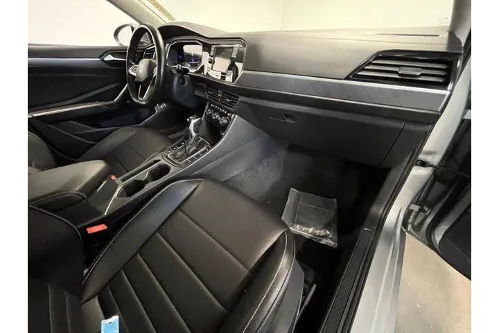 $18811 : Volkswagen Jetta 2024 SE 4dr image 10