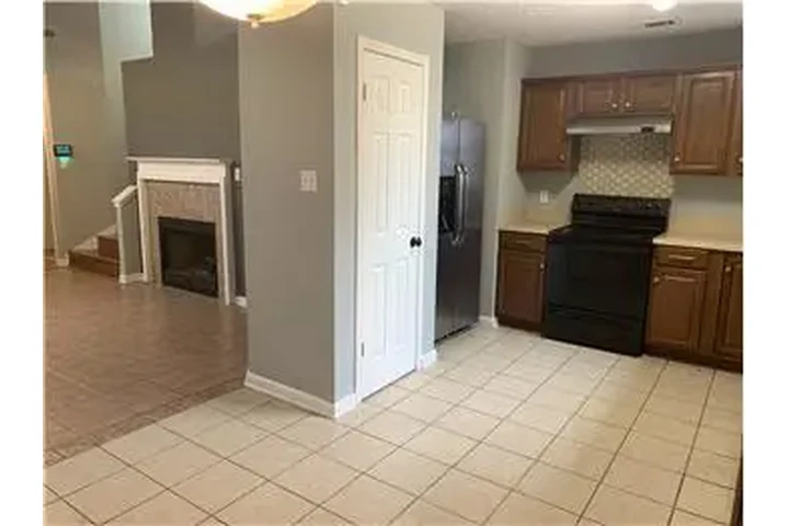 $1500 : Rental property with 3 bedro image 8