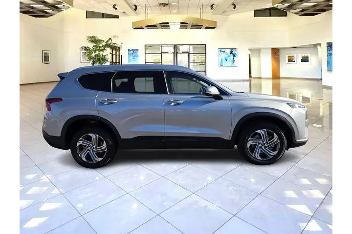 $18977 : Hyundai SANTA FE 2023 AWD SE image 4