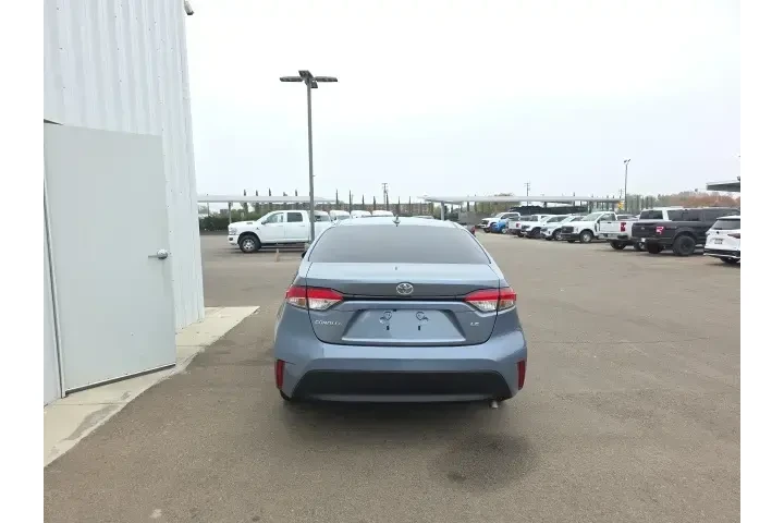 $20800 : Toyota Corolla 2023 LE 4dr S image 5