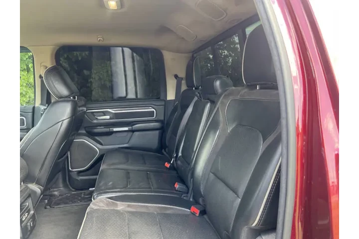 $25995 : 2020 RAM 1500 Laramie image 5