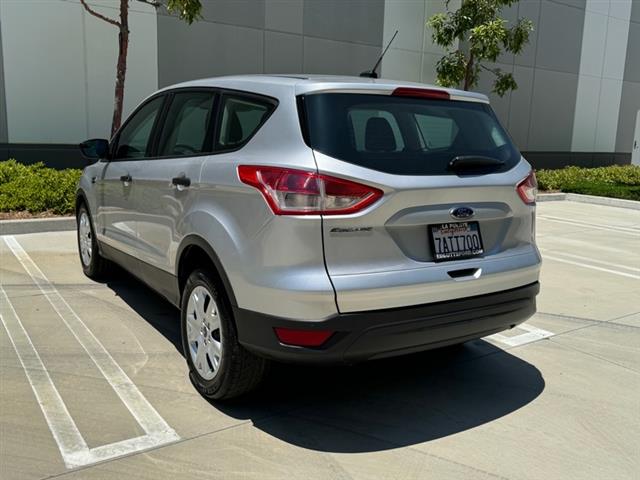 2014 Escape S FWD image 7