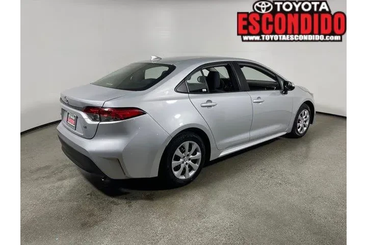 $22995 : Toyota Corolla 2024 LE 4dr S image 3