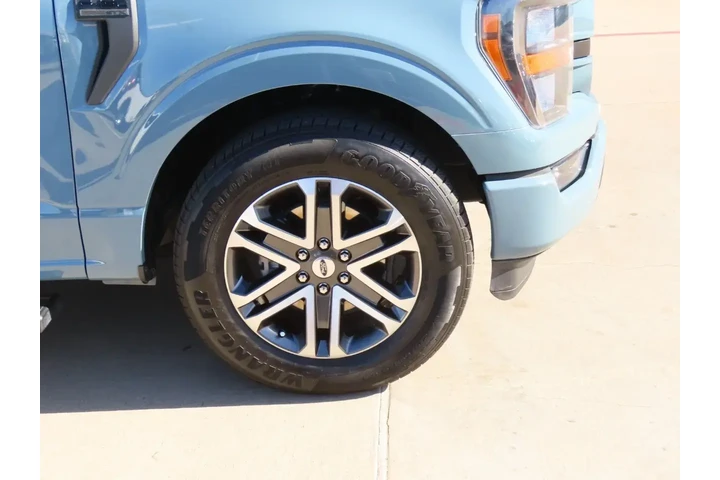 $36999 : Ford F-150 2023 4x2 XL 4dr S image 9