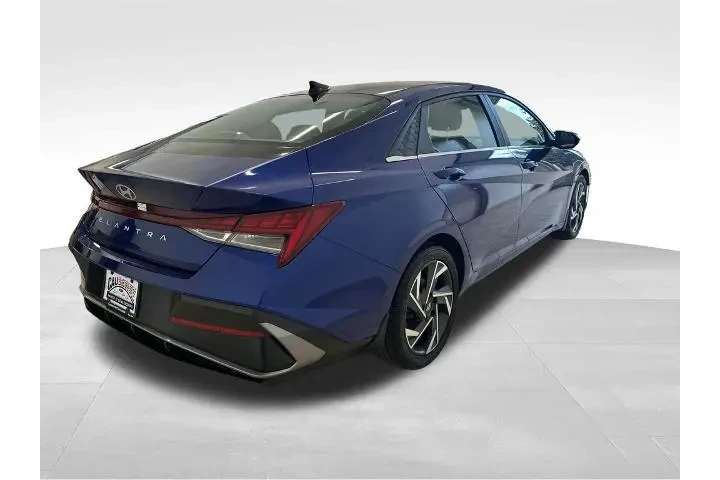 $19986 : Hyundai ELANTRA 2024 SEL 4dr image 7