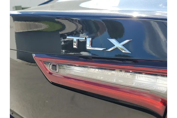 $29790 : Acura TLX 2023 4dr Sedan w/T image 9