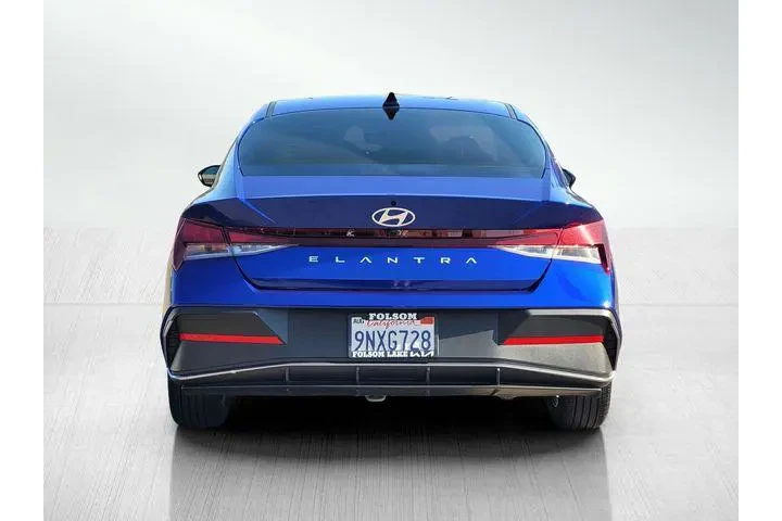 $20722 : Hyundai ELANTRA 2024 SEL 4dr image 5