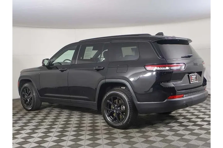 $27893 : Jeep Grand Cherokee L 2024 4 image 9